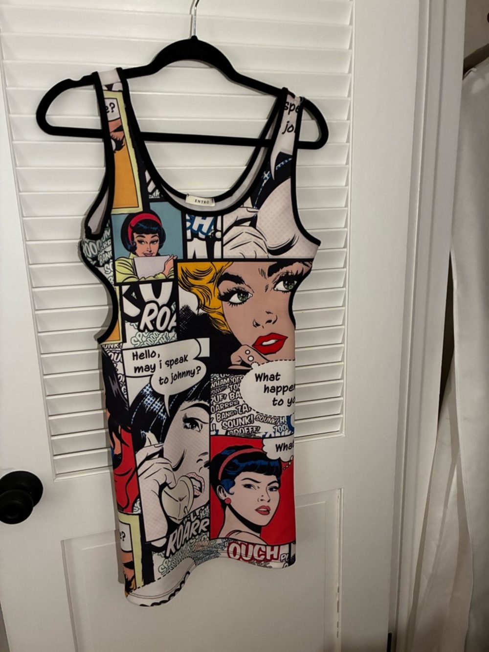 entro Black-Trim Pop Art Panel Tank Dress